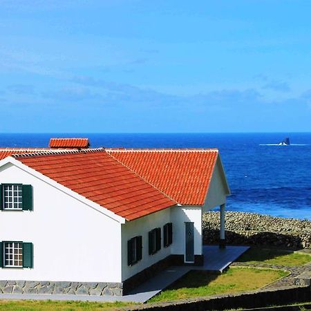 Villa Casas Da Cascata Lajes das Flores Habitación foto
