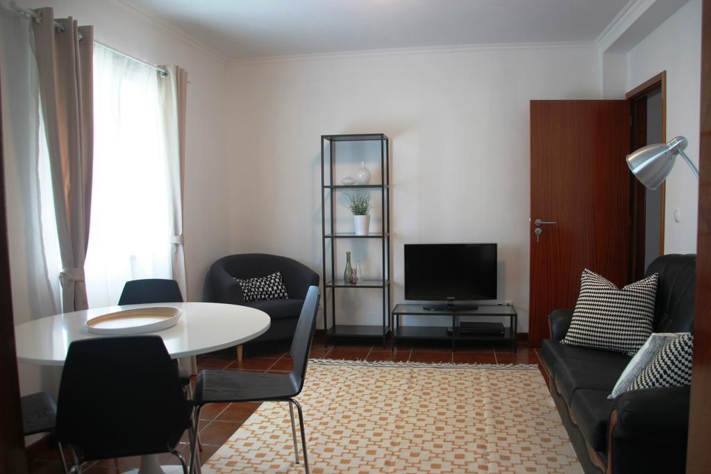 Villa Casas Da Cascata Lajes das Flores Habitación foto
