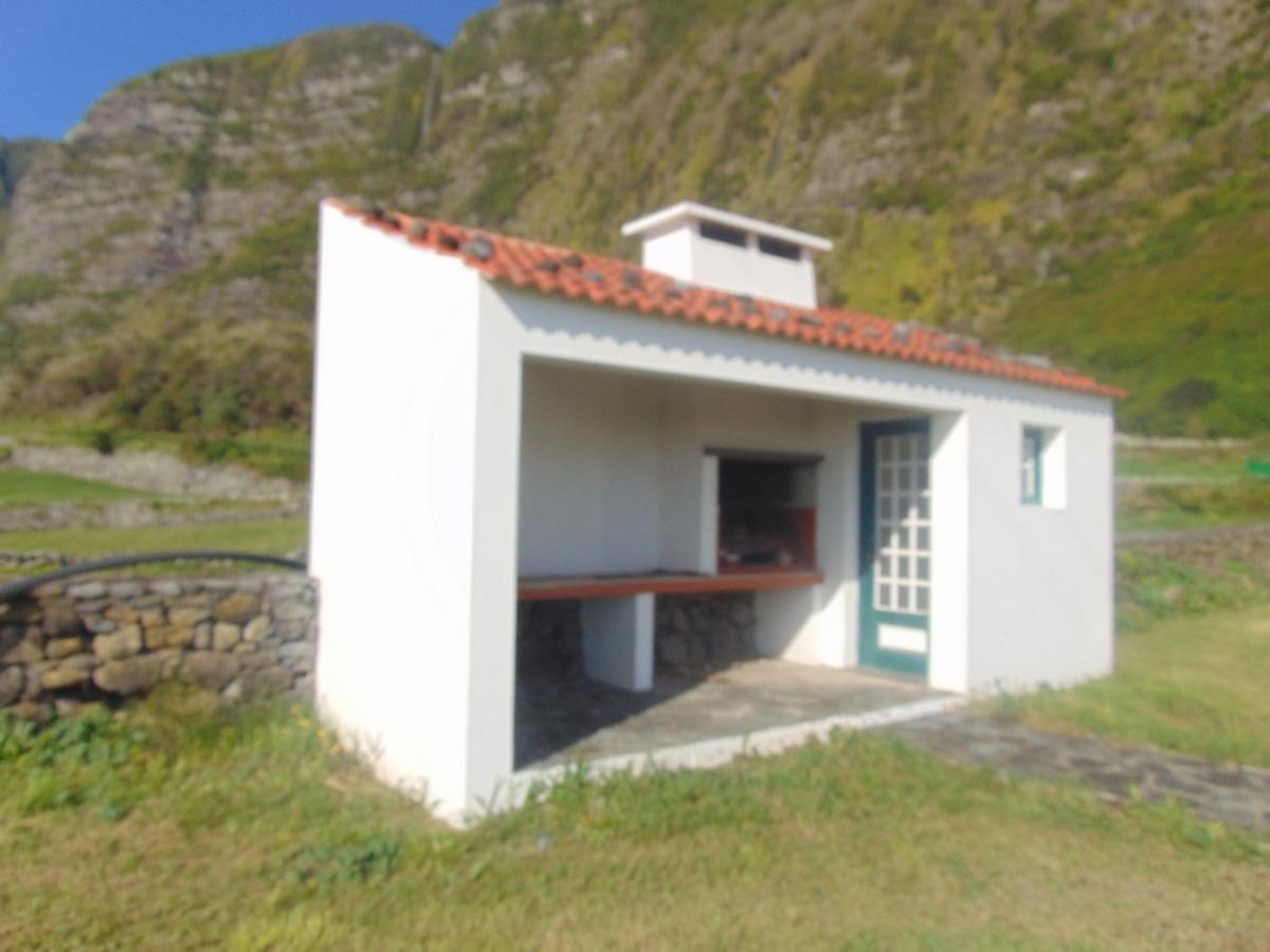 Villa Casas Da Cascata Lajes das Flores Exterior foto